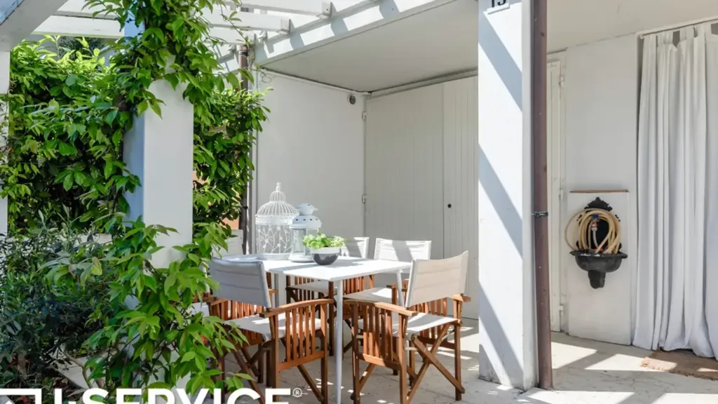 Terrass - Villa Portion with Sea Access in Cervia