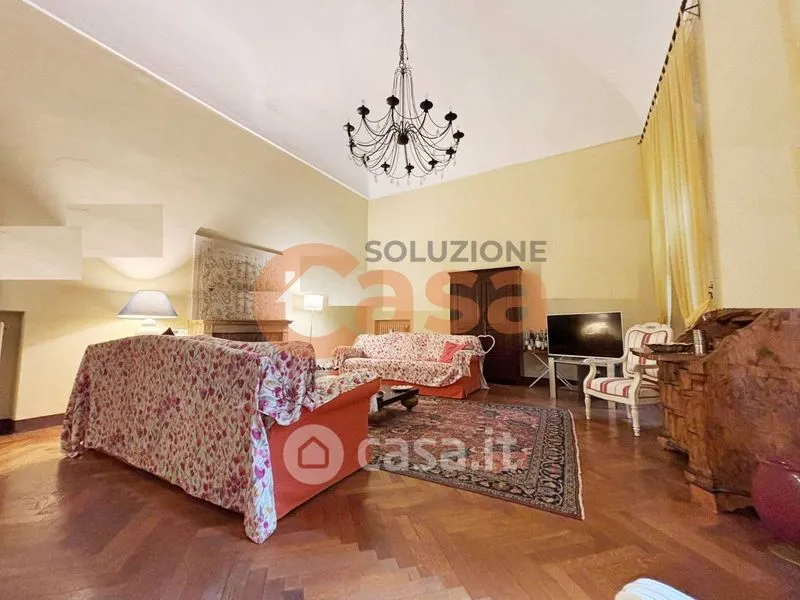 Séjour - Spacious Apartment with Garden View in Piacenza