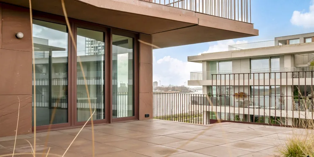 Terrass - Luxury Apartment with Scheldt View in Antwerp