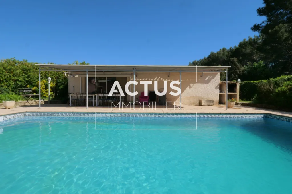 Bassein - Luxury House with Pool in Lambesc Countryside