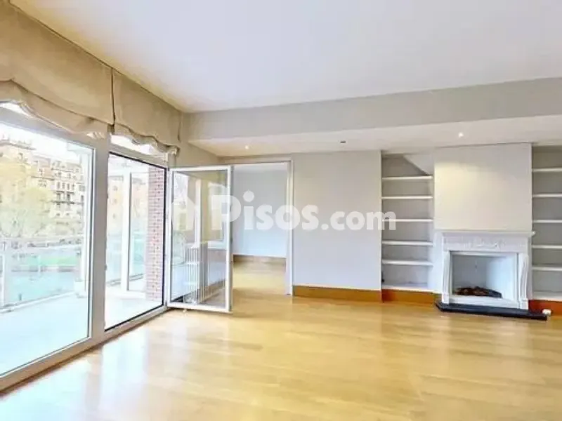 Elutuba - Luxury Flat with Park Views in Indautxu