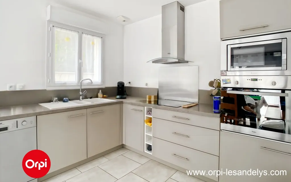 Cuisine - Maison Récemment Construite avec Jardin à Vexin sur Epte