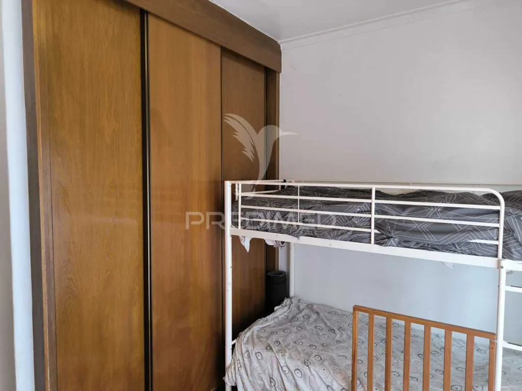 Bedrooms - Converted T2 Apartment with Varandas in Sacavém Centre
