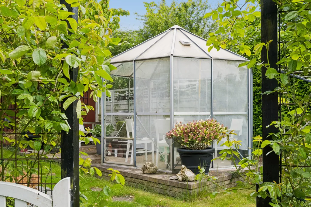 Jardin - Holiday Home with Sea Access in Jægerspris