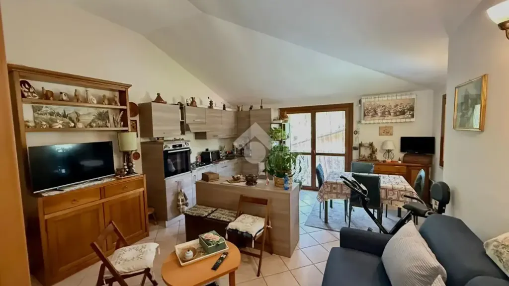 Elutuba - Apartment with Balcony in A Quart