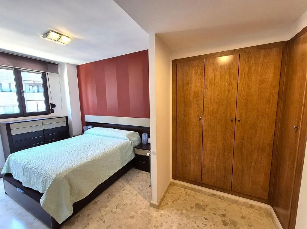 Chambres - Apartment with Balcony in Tavernes de la Valldigna