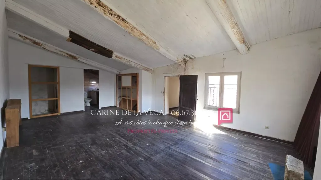 Pièces - Appartement de Caractère en Centre Historique à Pézenas