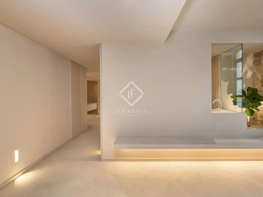 Entrée - Penthouse in Renovated Palace, Girona