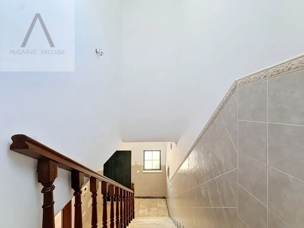 Pièces - Renovated Villa with Pool in Olhão