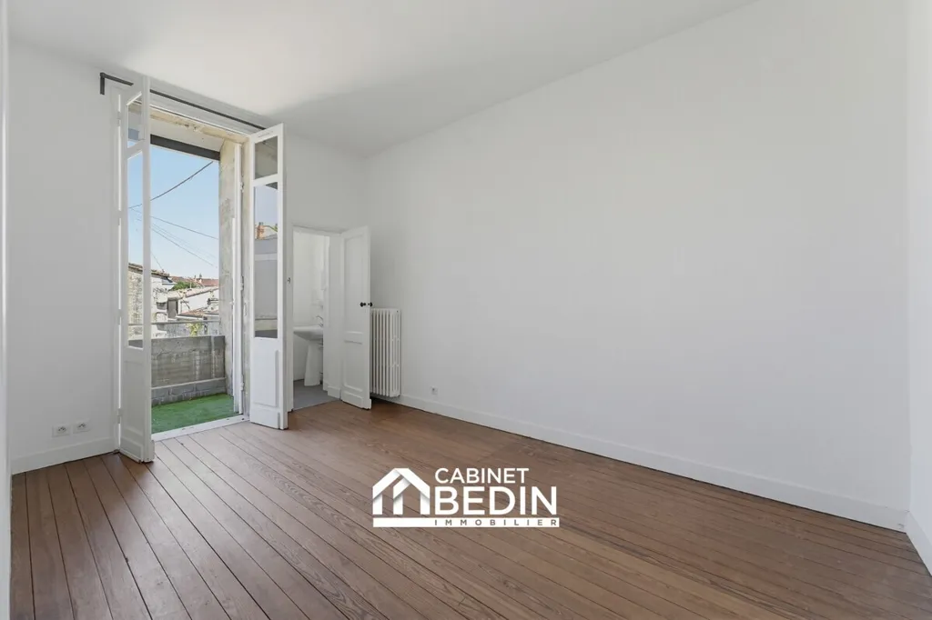 Maison 8 pièces à Bordeaux