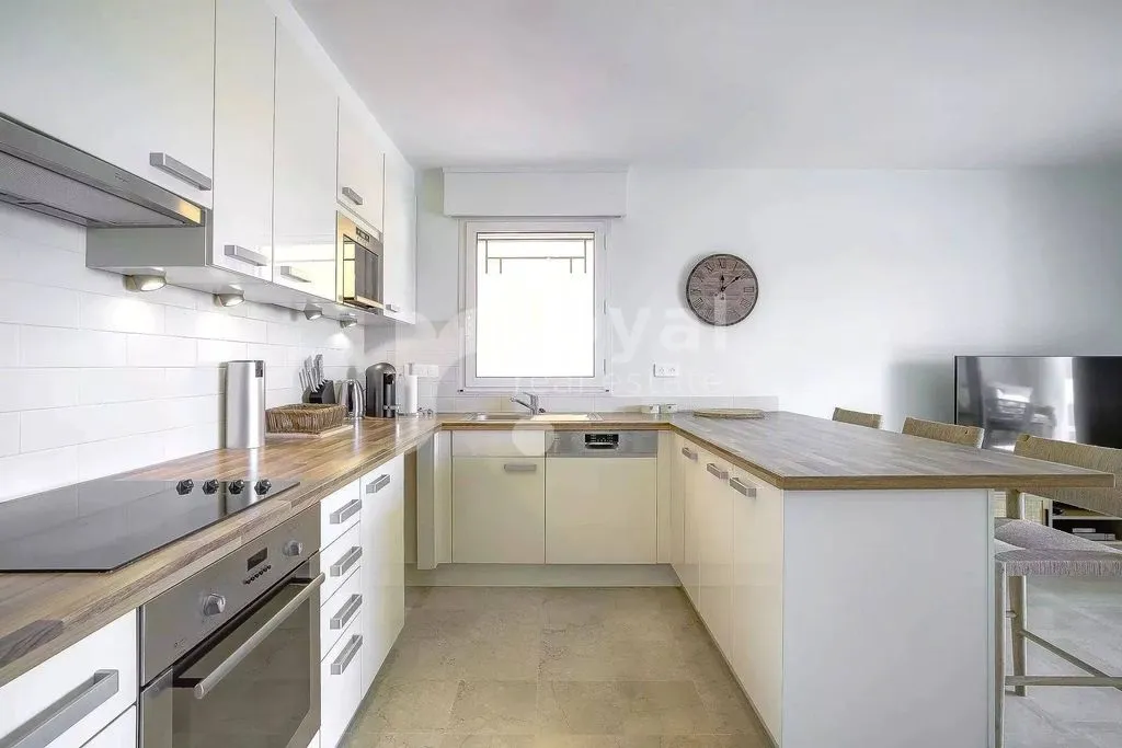Appartement Luxe avec Piscine à Mougins