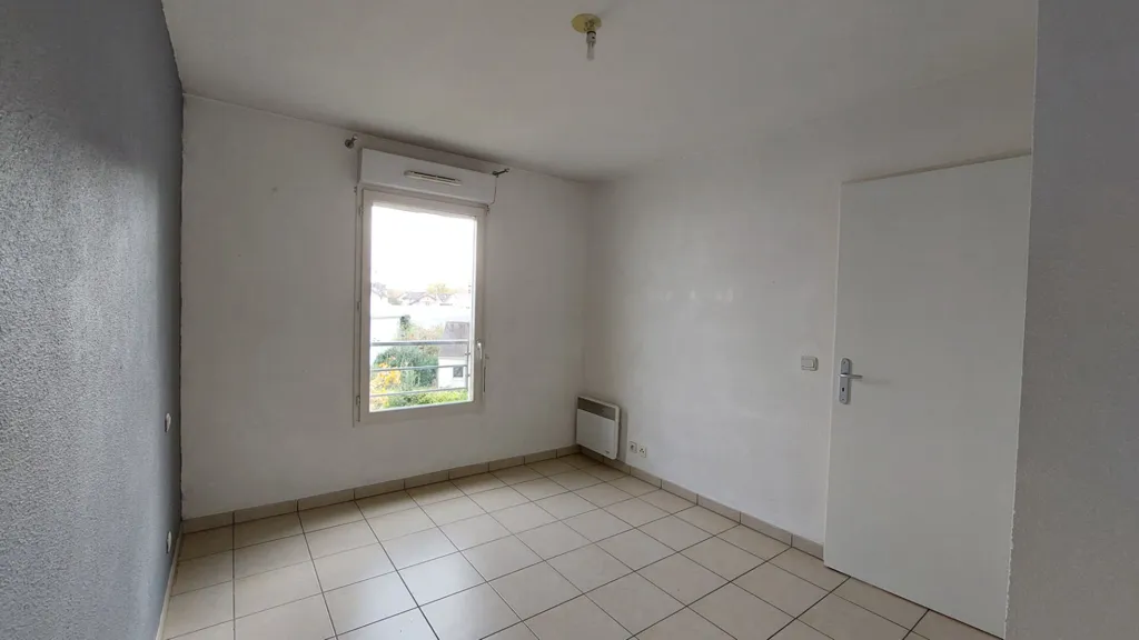 Stanze - 2-Bedroom Flat with Balcony in Melun