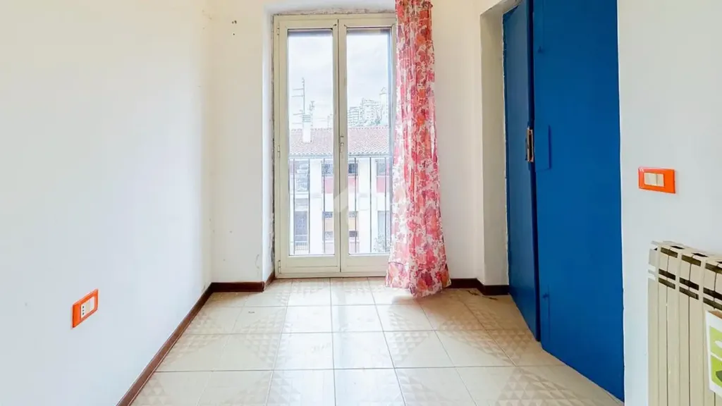 hallway_entrance