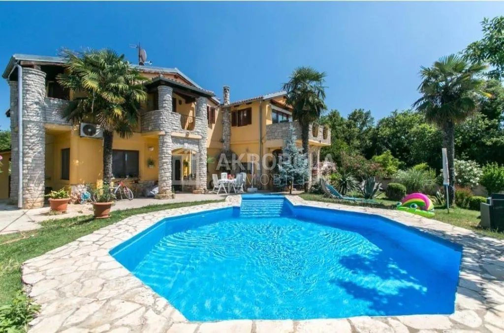 Piscina - Studio Flat with Balcony in Ližnjan