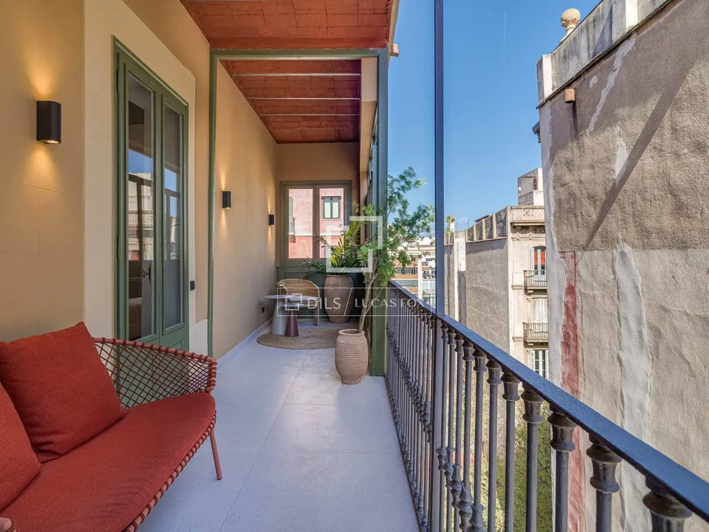 balcony