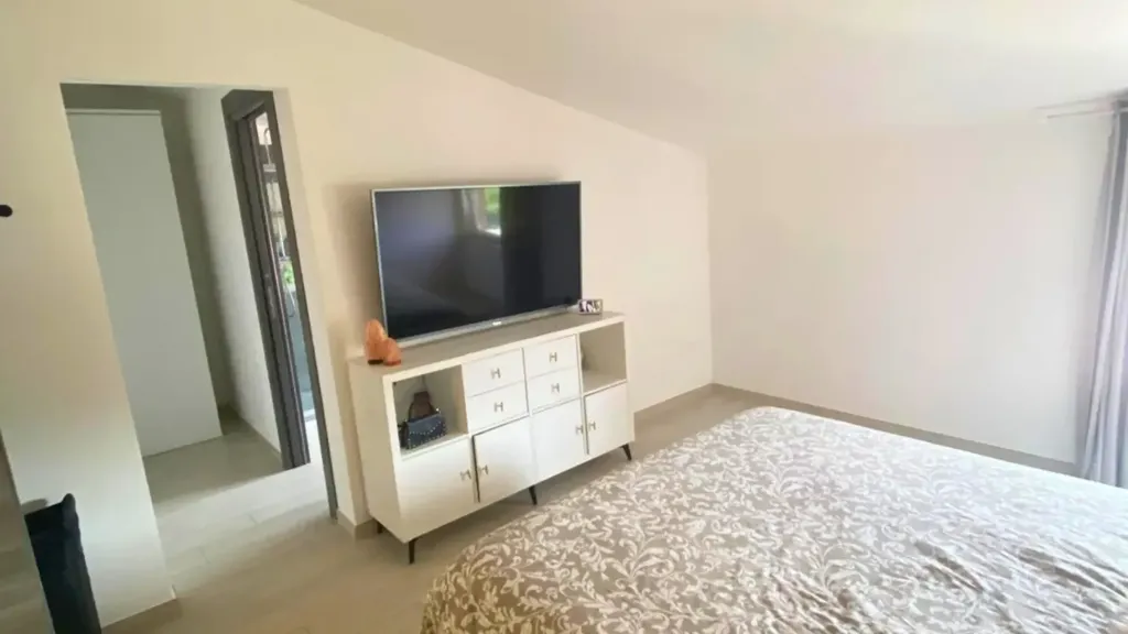 Magamistoad - Modern Apartment with Balcony in Sant'Eusanio Del Sangro