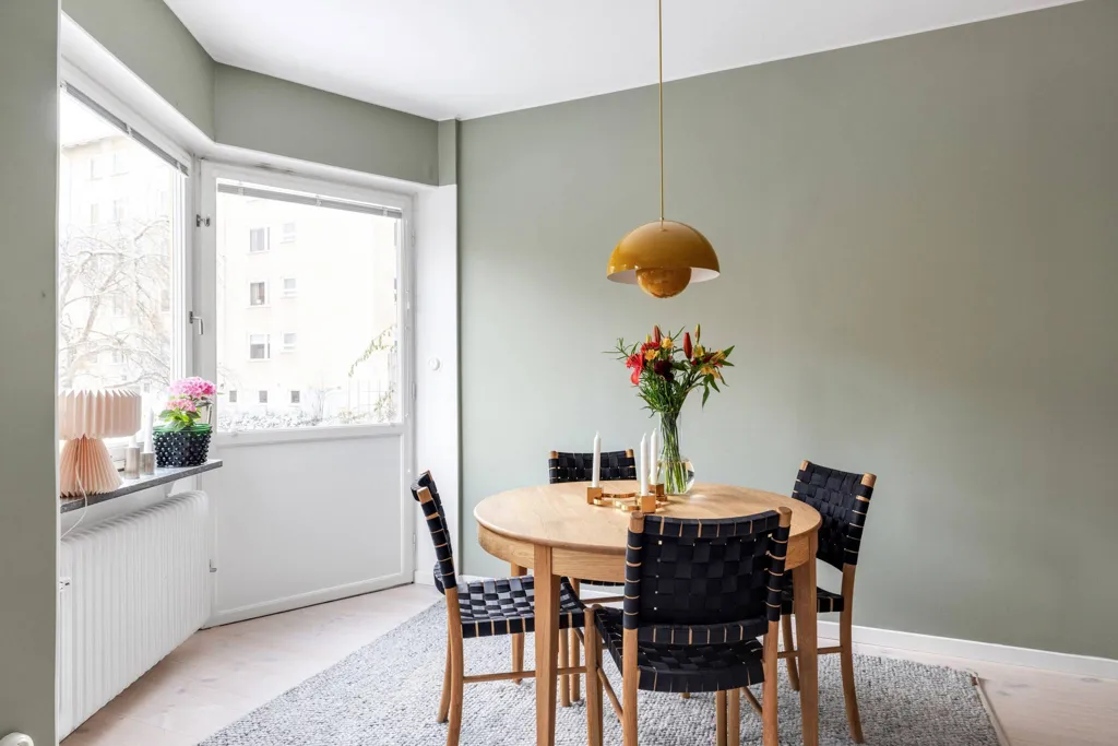 Dining Room - Renovated Flat with Garden in Främre Luthagen