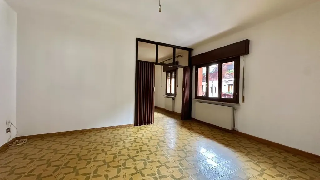 Pièces - Bright Apartment with Parking in Pontebba