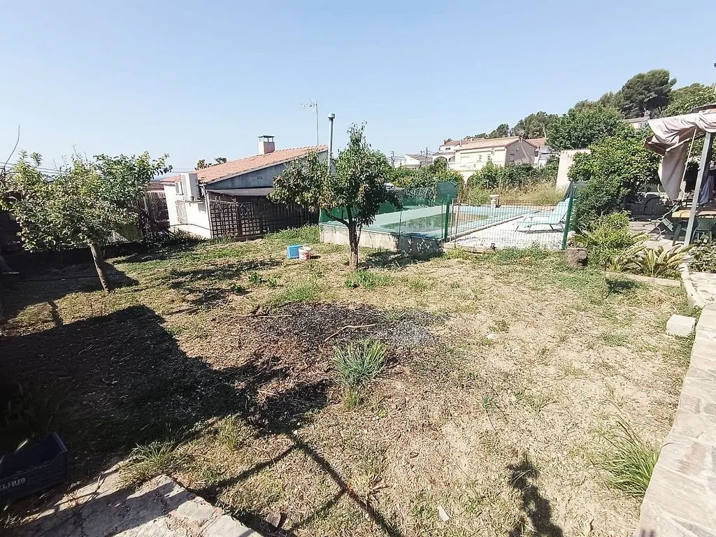 Jardin - Chalet with Pool and Terrace in Piera