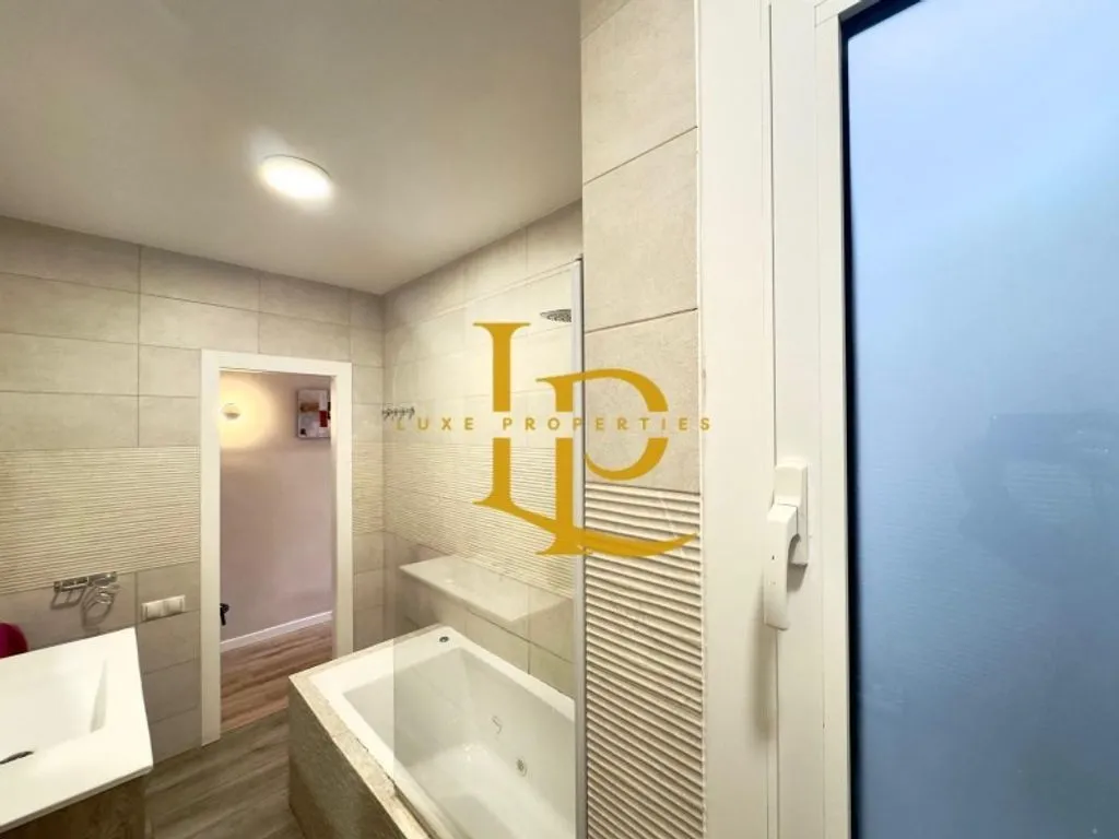 Salles de bain - Luxury Duplex with Terrace in Cerdanyola del Vallès