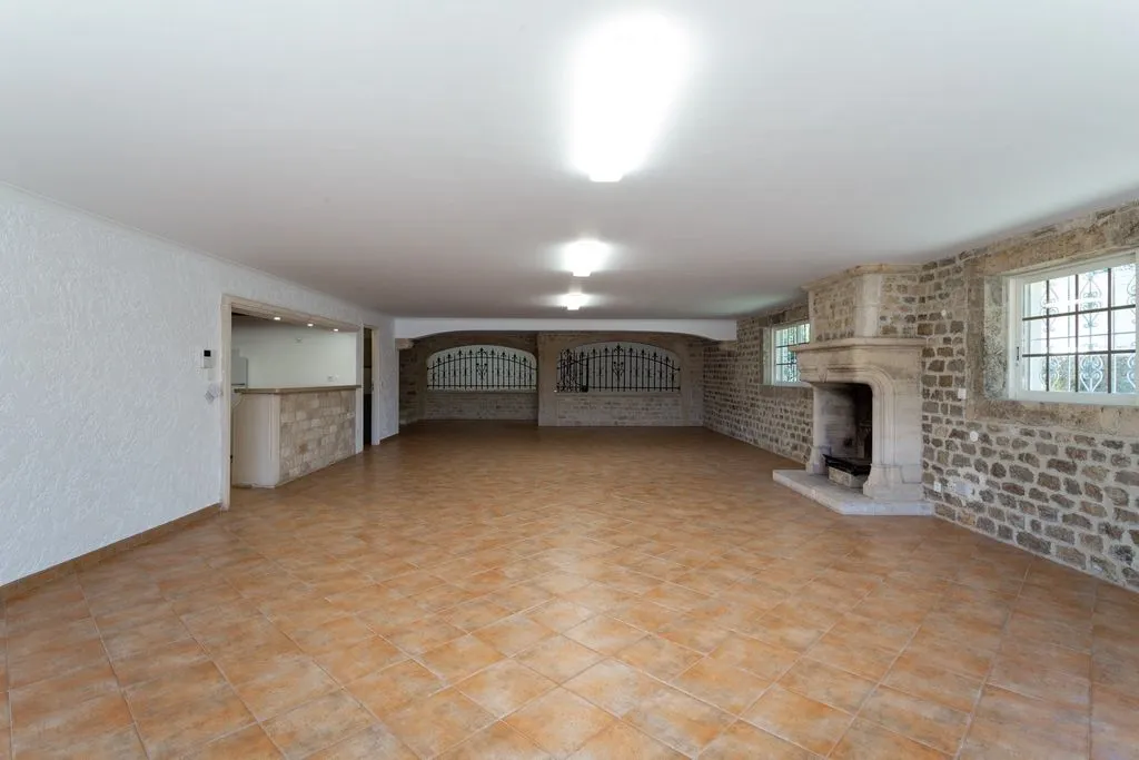 Living Room - Luxury Villa with Pool in Rio de Mouro