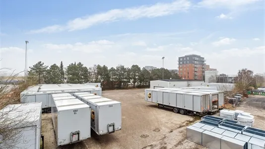 Aed - Business Plot near Motorway in Glostrup