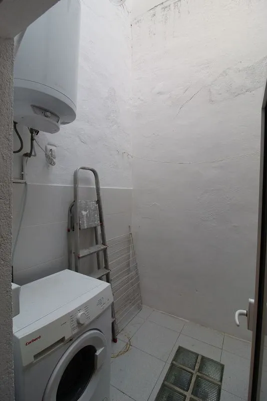 Pesuköök - Renovated Flat with Air Conditioning in Barcelona