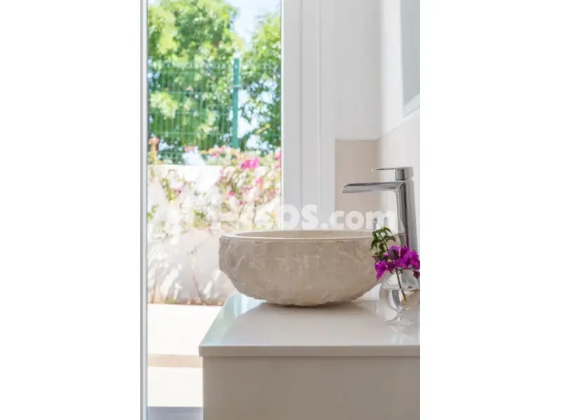 Bathrooms - Family House with Pool in Son Espanyol