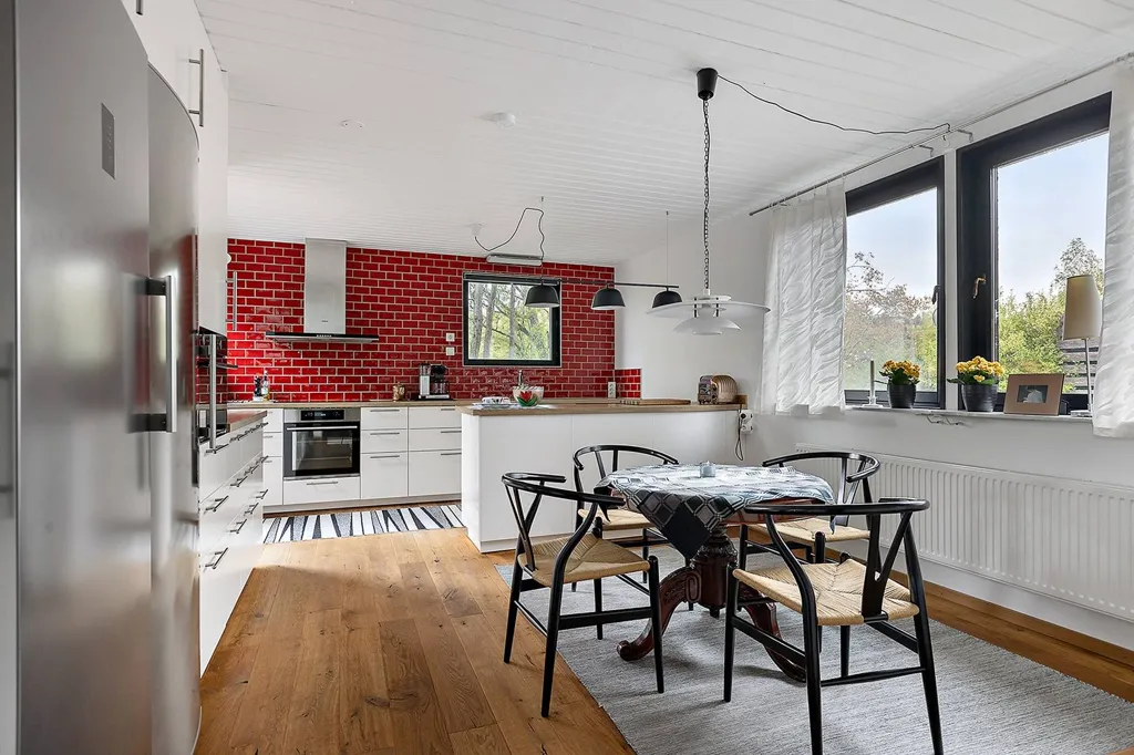 Maison 8 pièces à Örebro kommun