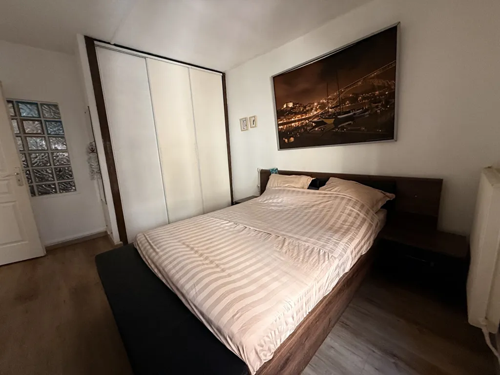 Chambres - Appartement Meublé avec Parking à Carcassonne Centre