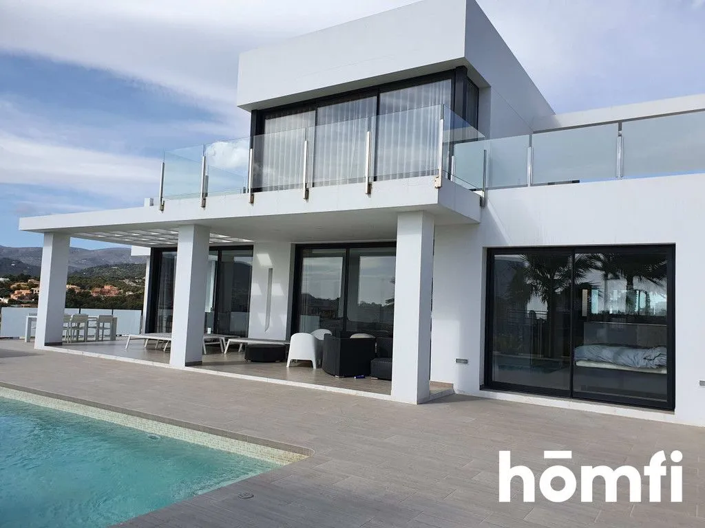 Piscine - Luxury Villa with Pool in Calpe, Valencia