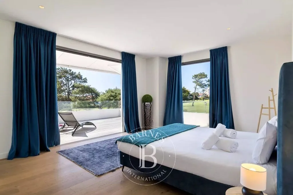 Chambres - Maison Luxueuse avec Piscine sur le Golf de Biarritz