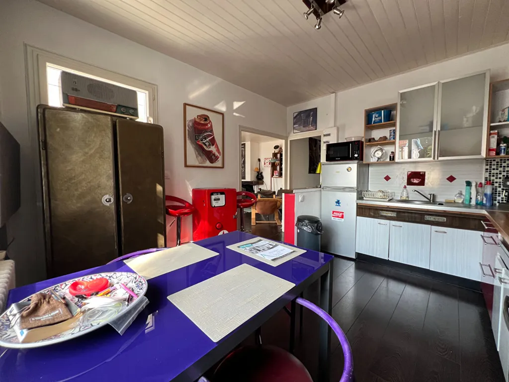 Salle à manger - Appartement Centre-Ville avec Balcon à 200m de la Plage