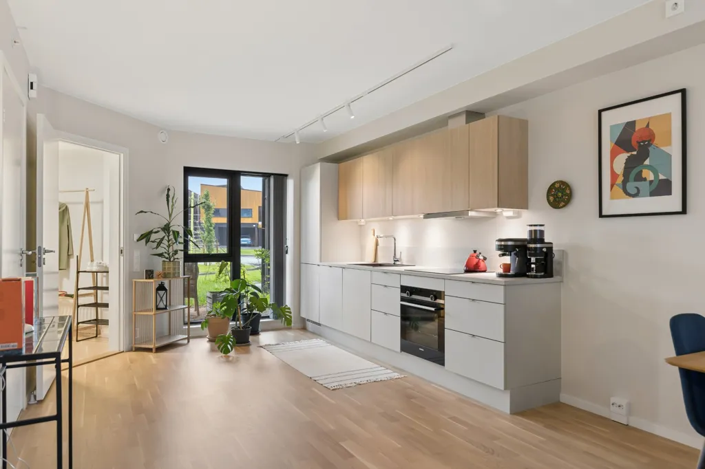 Kitchen - Modern Flat with Lift and Garage in Karmøy