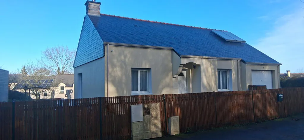 Exterior - House with Terrace in Malville