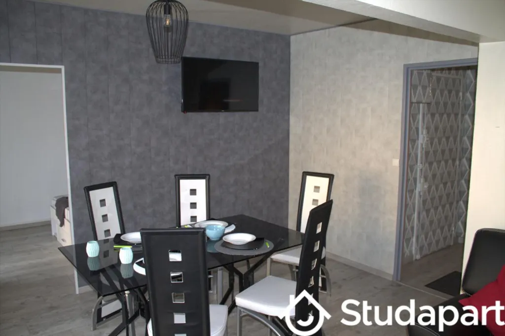 Söögituba - Student Colocation with Private Parking in Troyes