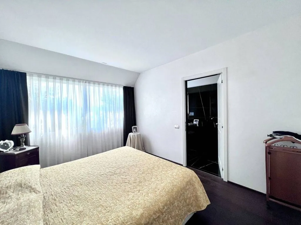 Magamistoad - Luxury Penthouse with Pool in Basiglio