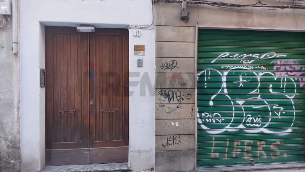 Esterno - Appartamento con tre balconi nel centro storico di Palermo