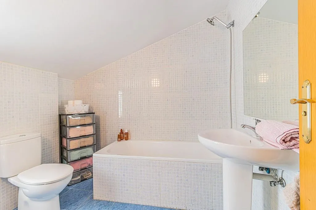 Salles de bain - Duplex with Terrace in San Mateo de Gállego