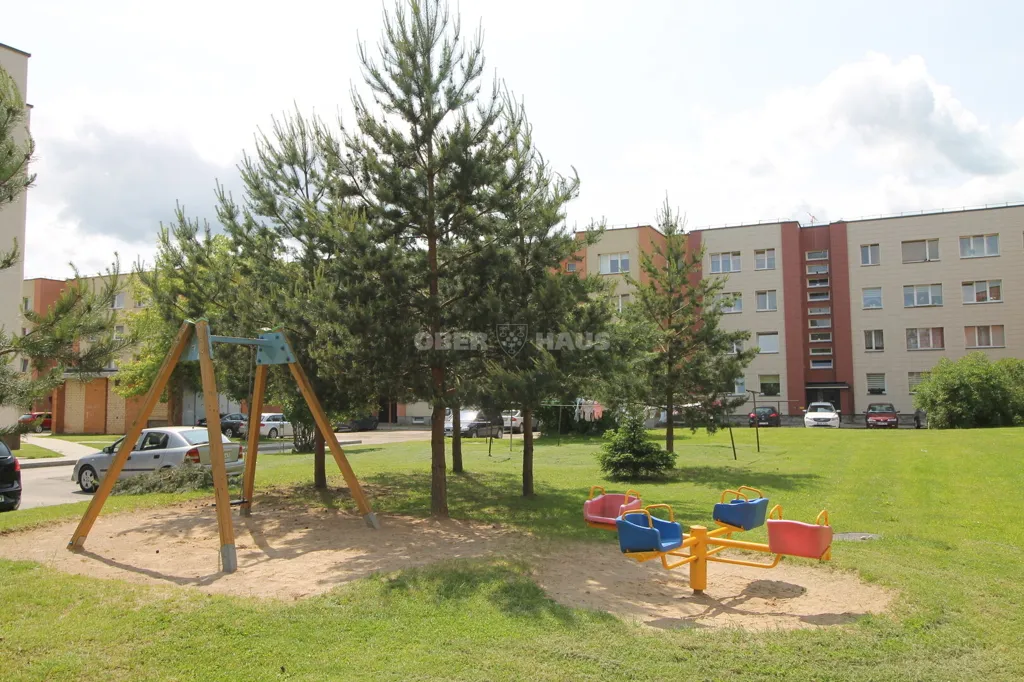 Giardino - Spacious 2-Bedroom Apartment in Pakruojis
