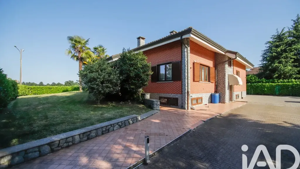 Extérieur - Modern Villa with Private Garden in Lombardore