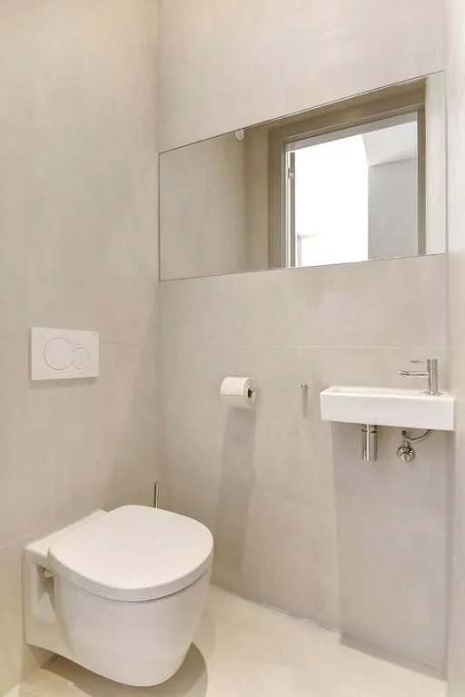 Salles de bain - Renovated Apartment with Terrace in Amsterdam