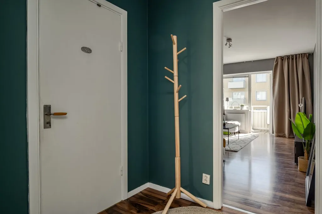 Esik - Charming Central Flat with Balcony in Söderhamn