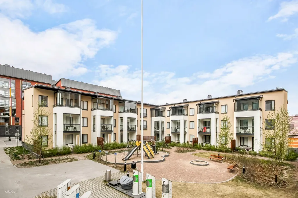 Jardin - Apartment with Balcony in Kivistö, Vantaa