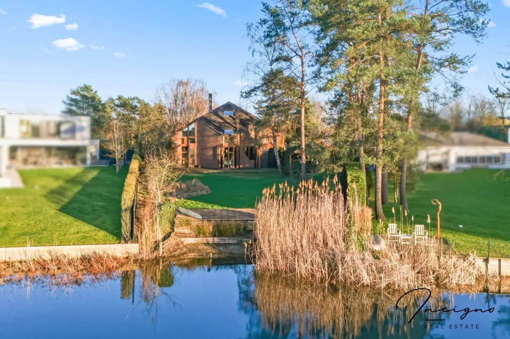 Giardino - Architectural House with Water View in Keerbergen