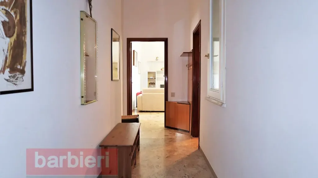 hallway_entrance