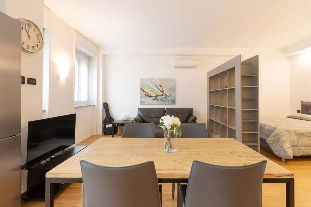 Salle à manger - Luxury Studio in Elegant Building, Milan