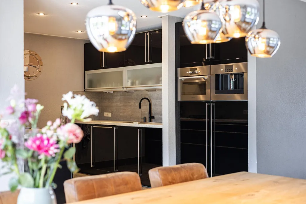 Sala da pranzo - Luxury Detached House with Garden in Dokkum