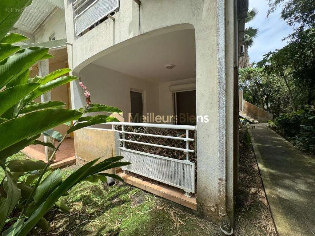 Välivaade - Secure Apartment with Terrace in Baie-Mahault