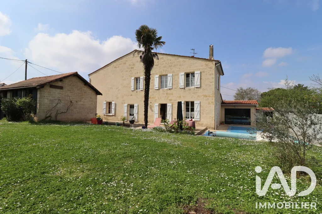 Esterno - Stone House with Pool in Lormont